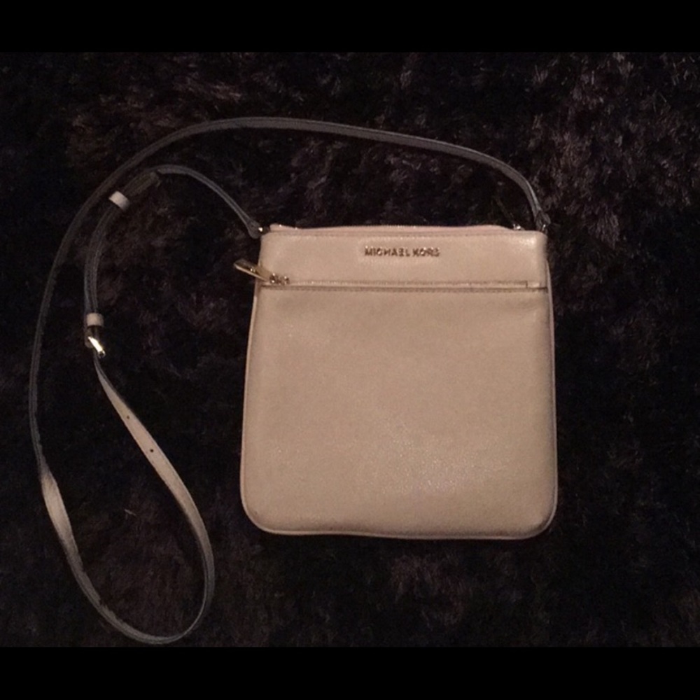 Michael Kors crossbody - new